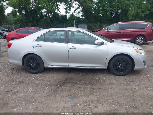 Toyota CAMRY LE 2014 4T4BF1FKXER396364 Image 13