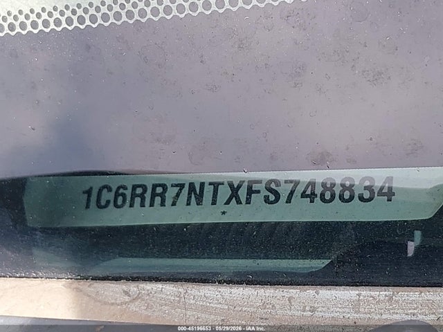 45196653 :رقم المزاد ، 1C6RR7NTXFS748834 vin ، 2015 Ram 1500 Laramie مزاد بيع