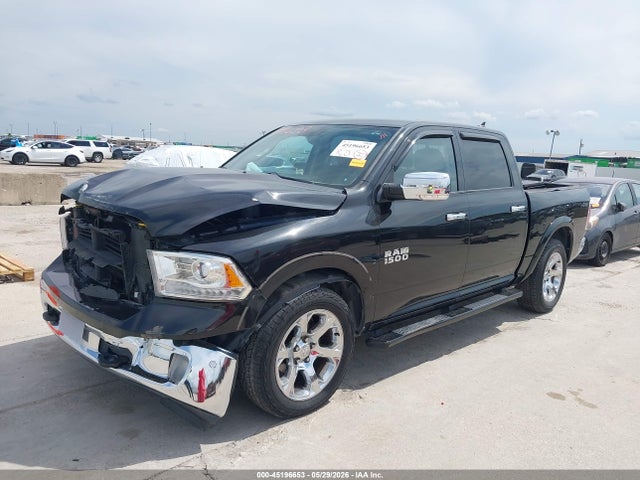 45196653 :رقم المزاد ، 1C6RR7NTXFS748834 vin ، 2015 Ram 1500 Laramie مزاد بيع