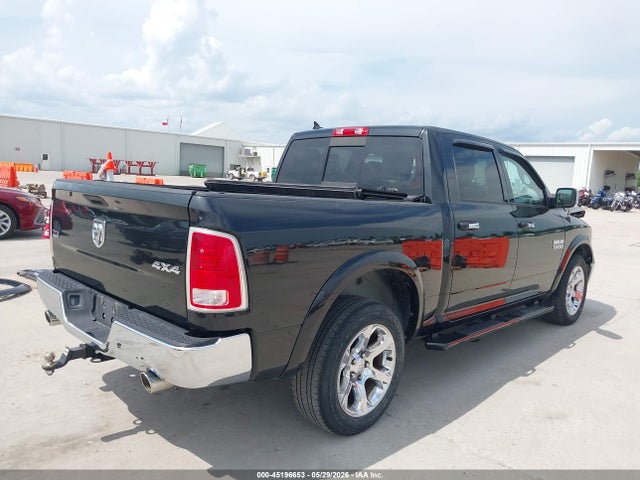 45196653 :رقم المزاد ، 1C6RR7NTXFS748834 vin ، 2015 Ram 1500 Laramie مزاد بيع