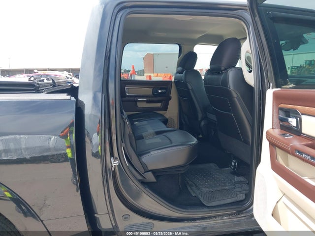 45196653 :رقم المزاد ، 1C6RR7NTXFS748834 vin ، 2015 Ram 1500 Laramie مزاد بيع