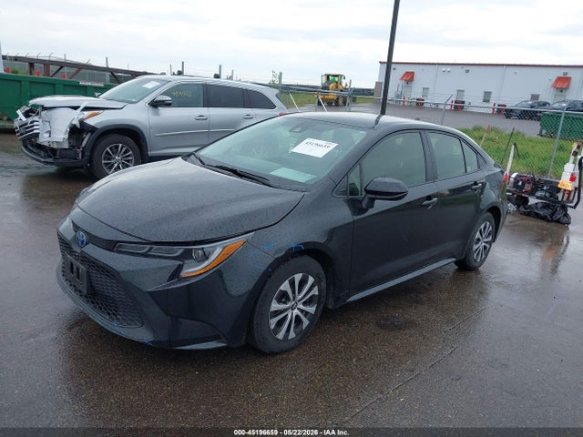Toyota Corolla Hybrid Le 2022 JTDEAMDE2NJ048326 Image 2