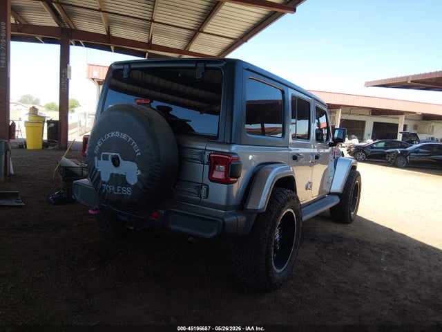 1C4HJXEN6LW153545 Jeep Wrangler Unlimited Sahara 4x4