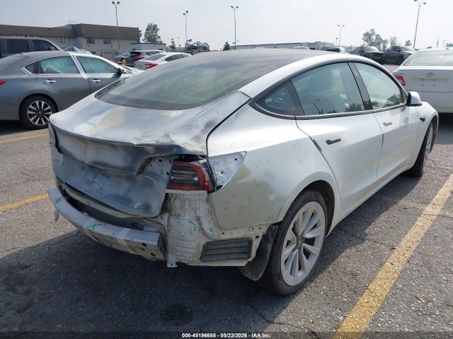 Tesla Model 3 Rear-wheel Drive 2023 5YJ3E1EA6PF540843 Image 4