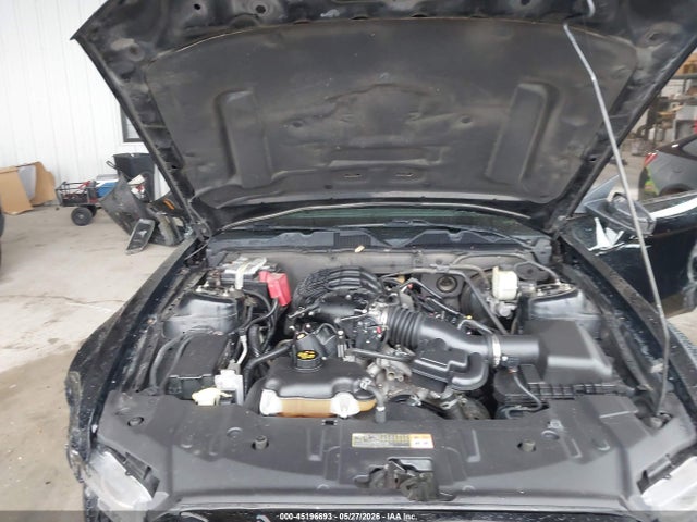 Ford Mustang V6 2014 1ZVBP8AM1E5256899 Image 10