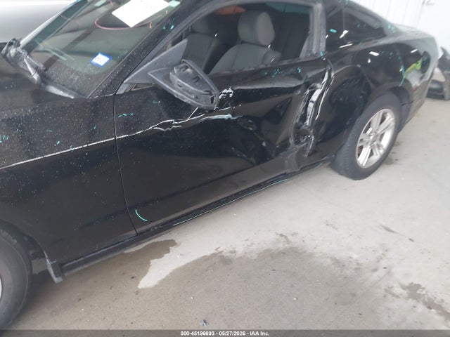 Ford Mustang V6 2014 1ZVBP8AM1E5256899 Image 6
