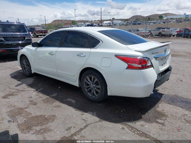 Nissan Altima 2.5 S 2015 1N4AL3AP3FC448819 Image 3