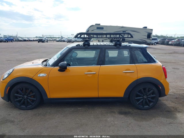 Продажа на аукционе авто 2017 Mini Hardtop Cooper S, vin: WMWXU3C51H2D32511, номер лота: 45196730