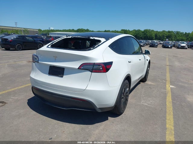 Tesla Model Y Rwd 2023 7SAYGDED9PF941804 Image 4
