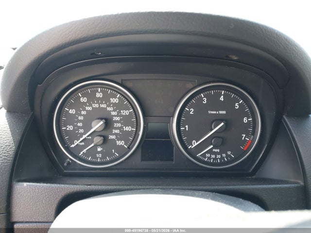 2014 Bmw X1 Xdrive28i მანქანა იყიდება აუქციონზე, vin: WBAVL1C54EVR94735, აუქციონის ნომერი: 45196738