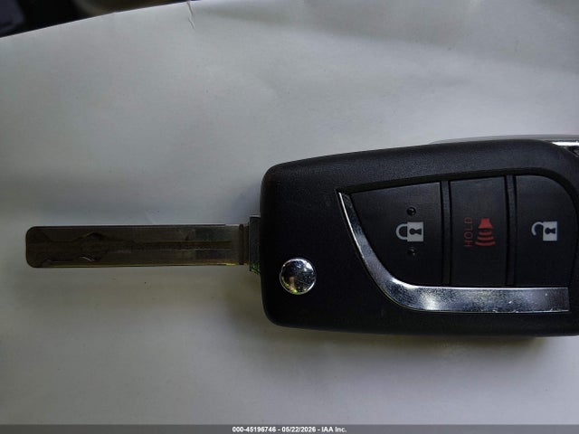 JTMMWRFV7RD219101 Toyota Rav4 Hybrid Le
