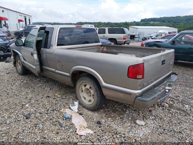 1998 Gmc Sonoma Sls მანქანა იყიდება აუქციონზე, vin: 1GTCS19XXW8518561, აუქციონის ნომერი: 45196753