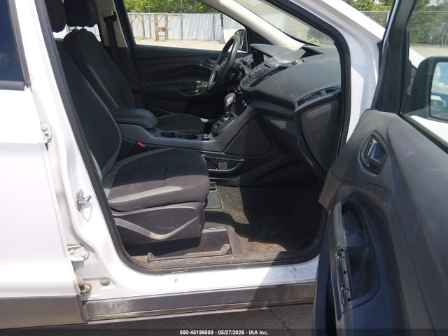 2014 Ford Escape S მანქანა იყიდება აუქციონზე, vin: 1FMCU0F72EUE52310, აუქციონის ნომერი: 45196800