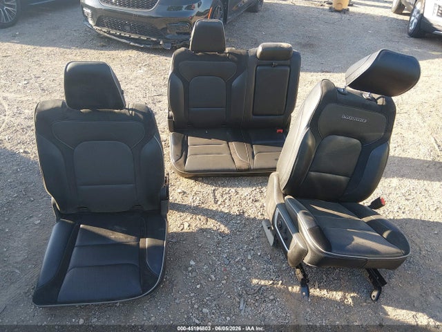 45196803 :رقم المزاد ، 1C6SRFJT8NN406071 vin ، 2022 Ram 1500 Laramie  4x4 5'7 Box مزاد بيع