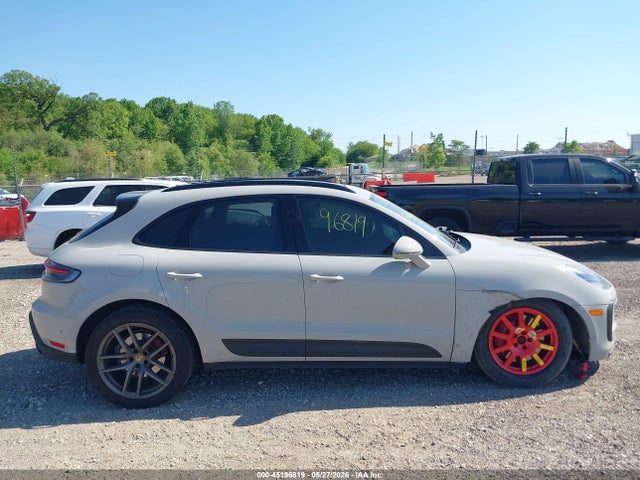45196819 :رقم المزاد ، WP1AG2A50NLB21685 vin ، 2022 Porsche Macan S مزاد بيع