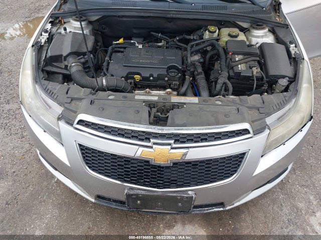 45196855 :رقم المزاد ، 1G1PC5SB3E7162326 vin ، 2014 Chevrolet Cruze 1lt Auto مزاد بيع