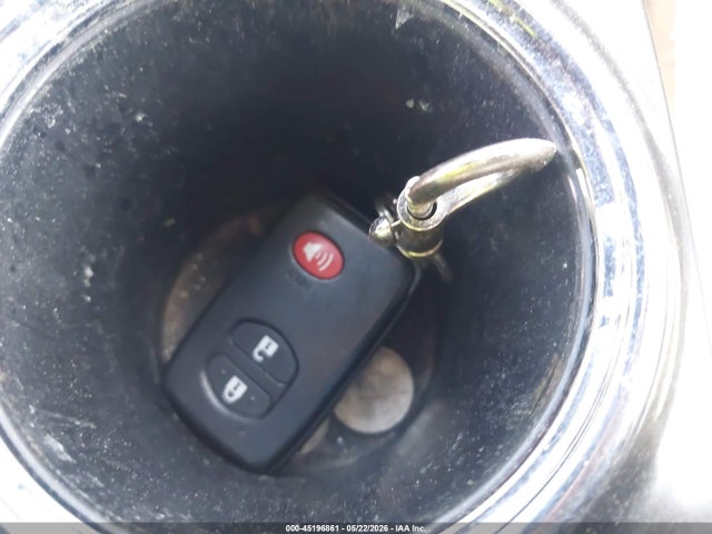 Продажа на аукционе авто 2016 Toyota Prius V Five, vin: JTDZN3EU2GJ042020, номер лота: 45196861