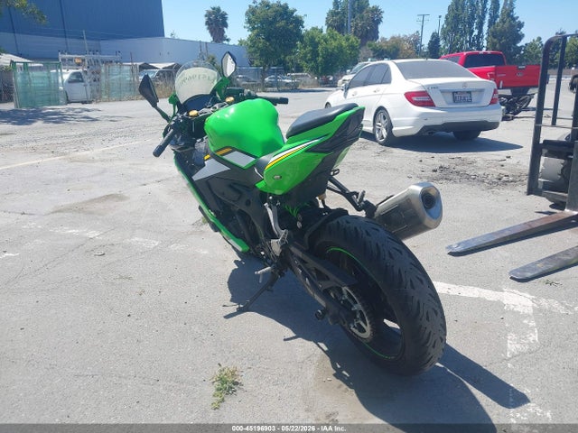 Kawasaki Zx400 S 2025 ML5ZXCS14SDA33845 Image 3