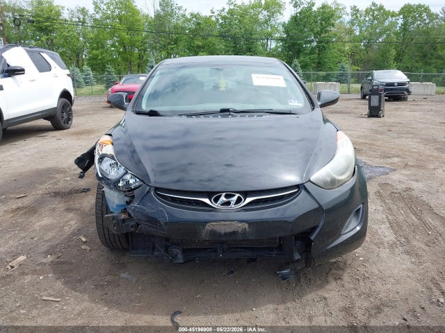 Продажа на аукционе авто 2013 Hyundai Elantra Gls, vin: 5NPDH4AE0DH205676, номер лота: 45196908