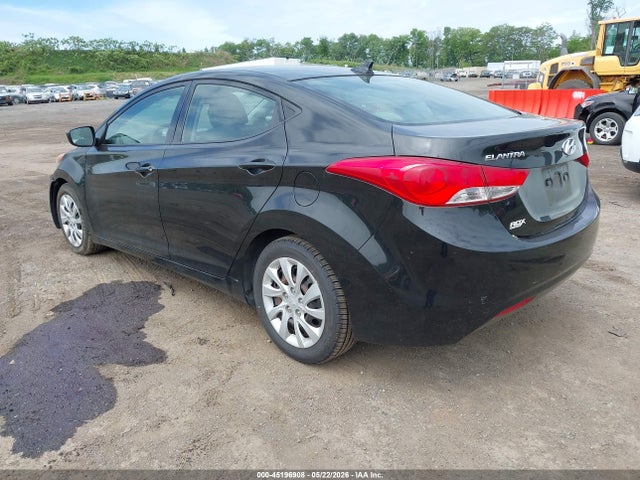 Продажа на аукционе авто 2013 Hyundai Elantra Gls, vin: 5NPDH4AE0DH205676, номер лота: 45196908