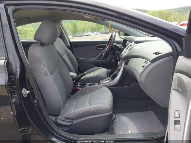 Продажа на аукционе авто 2013 Hyundai Elantra Gls, vin: 5NPDH4AE0DH205676, номер лота: 45196908