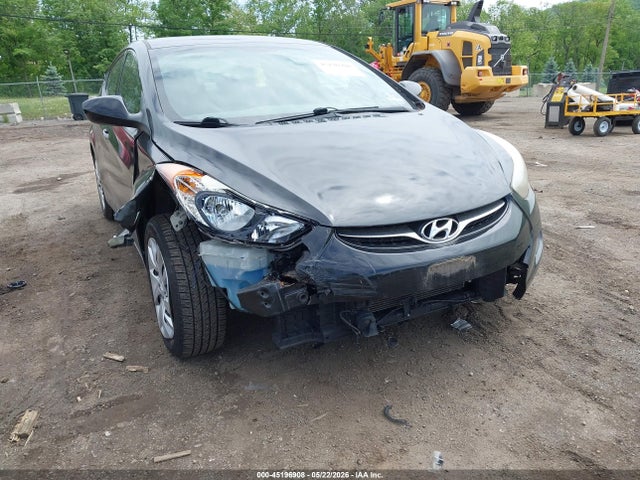 Продажа на аукционе авто 2013 Hyundai Elantra Gls, vin: 5NPDH4AE0DH205676, номер лота: 45196908