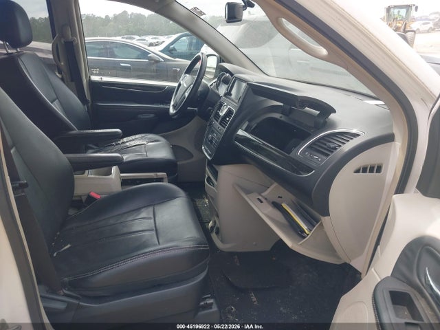 45196922 :رقم المزاد ، 2C4RC1BG7DR657906 vin ، 2013 Chrysler Town & Country Touring مزاد بيع