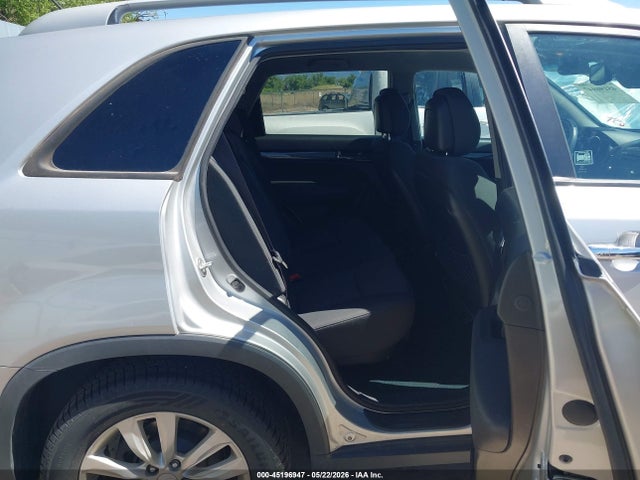 45196947 :رقم المزاد ، 5XYKTDA20BG161162 vin ، 2011 Kia Sorento Lx V6 مزاد بيع