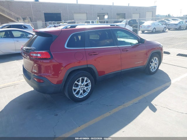 2015 Jeep Cherokee Latitude მანქანა იყიდება აუქციონზე, vin: 1C4PJLCB1FW690566, აუქციონის ნომერი: 45196954