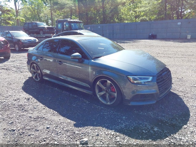 Продажа на аукционе авто 2018 Audi S3 2.0t Premium Plus, vin: WAUB1GFFXJ1042548, номер лота: 45196967