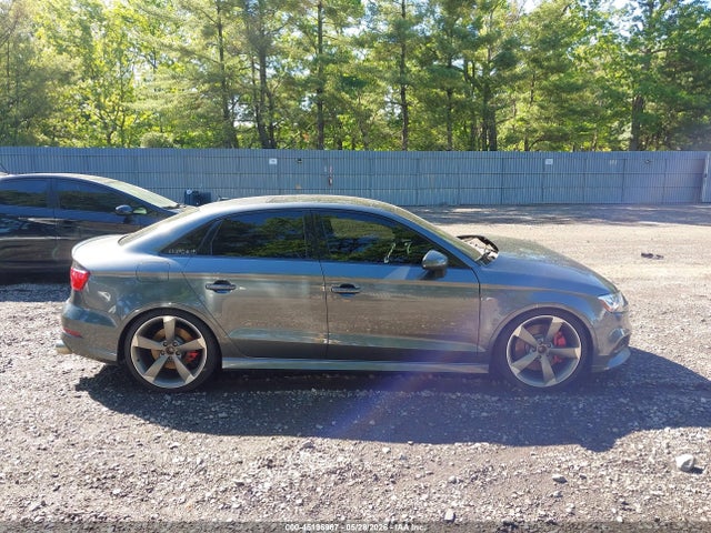 Продажа на аукционе авто 2018 Audi S3 2.0t Premium Plus, vin: WAUB1GFFXJ1042548, номер лота: 45196967