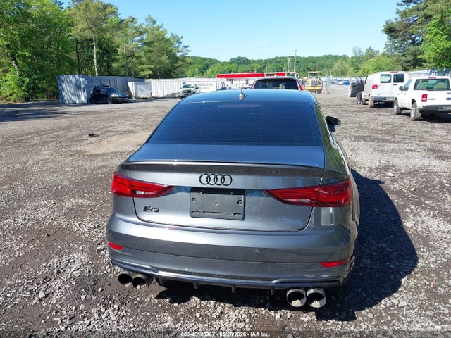 Продажа на аукционе авто 2018 Audi S3 2.0t Premium Plus, vin: WAUB1GFFXJ1042548, номер лота: 45196967