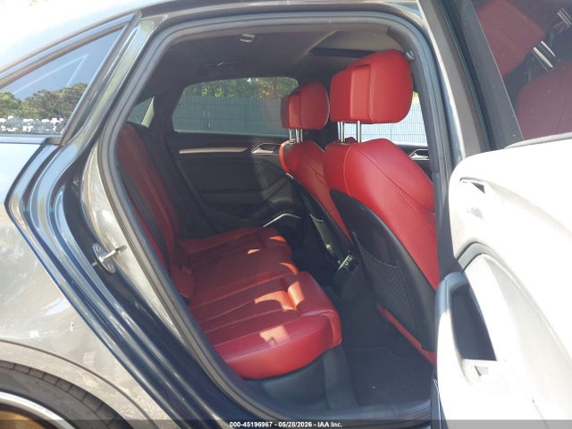 Продажа на аукционе авто 2018 Audi S3 2.0t Premium Plus, vin: WAUB1GFFXJ1042548, номер лота: 45196967