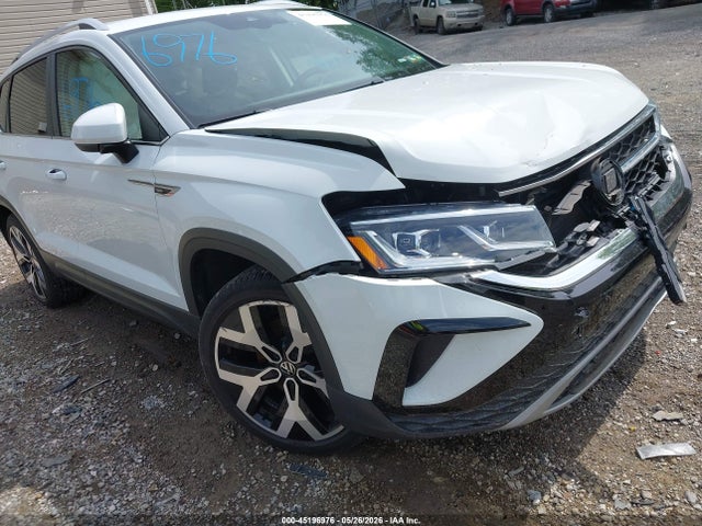 Продажа на аукционе авто 2022 Volkswagen Taos 1.5t Sel, vin: 3VV2X7B22NM085702, номер лота: 45196976