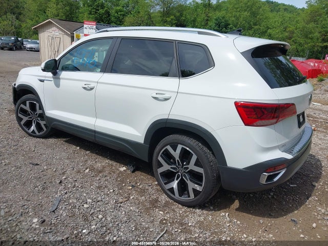 Продажа на аукционе авто 2022 Volkswagen Taos 1.5t Sel, vin: 3VV2X7B22NM085702, номер лота: 45196976