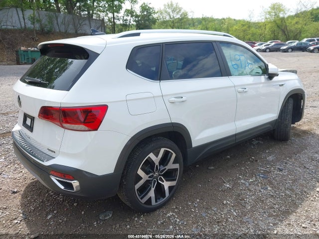 Продажа на аукционе авто 2022 Volkswagen Taos 1.5t Sel, vin: 3VV2X7B22NM085702, номер лота: 45196976