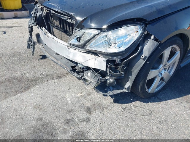 45196977 :رقم المزاد ، WDDHF5GB5BA298716 vin ، 2011 Mercedes-benz E 350 مزاد بيع