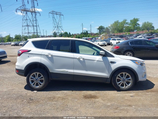 45197008 :رقم المزاد ، 1FMCU9GD9KUA09981 vin ، 2019 Ford Escape Se مزاد بيع