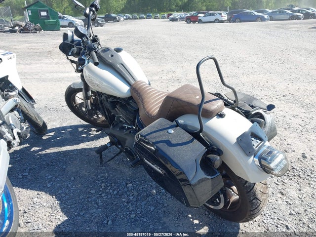 Harley-Davidson FXLRS 2023 1HD1YWZ15PB025307 Image 3