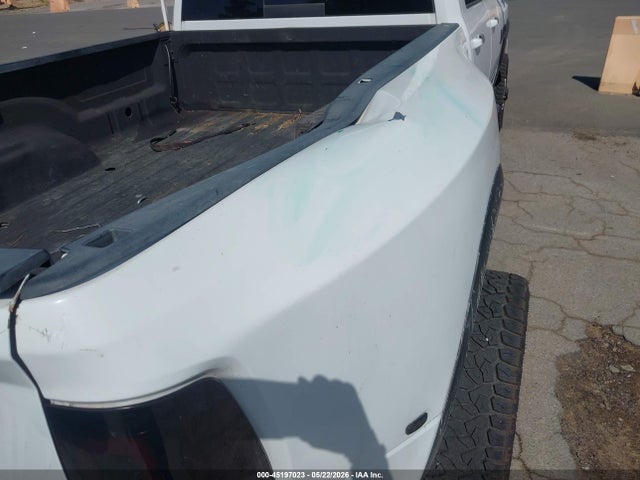 45197023 :رقم المزاد ، 3C63DRHLXCG129178 vin ، 2012 Ram 3500 Slt مزاد بيع