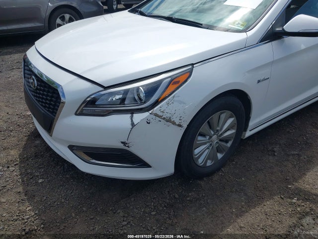 Продажа на аукционе авто 2016 Hyundai Sonata Hybrid Se, vin: KMHE24L11GA028773, номер лота: 45197025