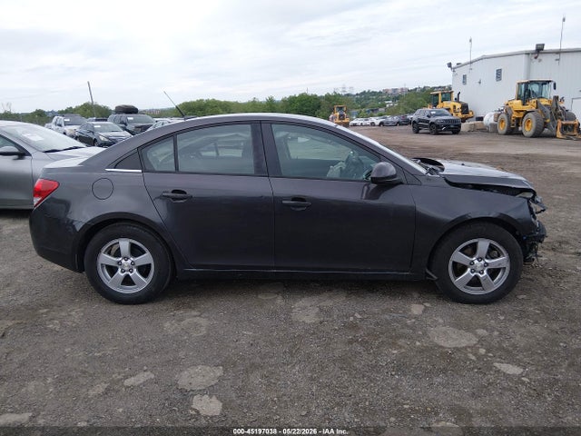 45197038 :رقم المزاد ، 1G1PC5SB9E7431767 vin ، 2014 Chevrolet Cruze 1lt Auto مزاد بيع