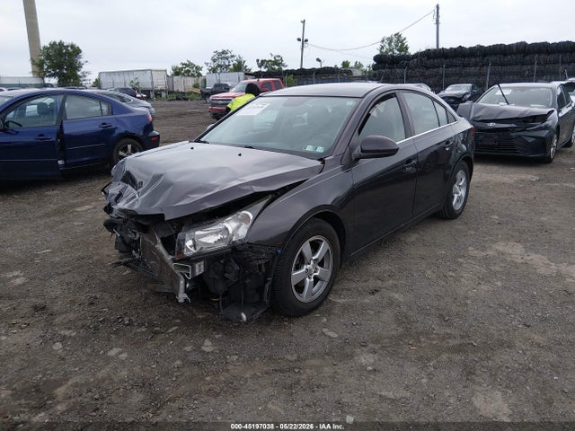 45197038 :رقم المزاد ، 1G1PC5SB9E7431767 vin ، 2014 Chevrolet Cruze 1lt Auto مزاد بيع