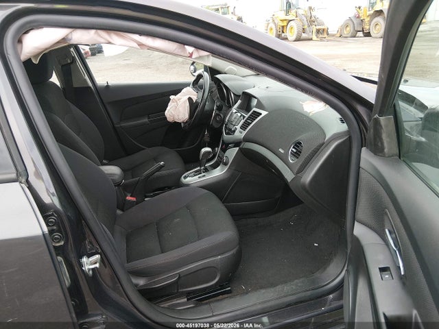 45197038 :رقم المزاد ، 1G1PC5SB9E7431767 vin ، 2014 Chevrolet Cruze 1lt Auto مزاد بيع
