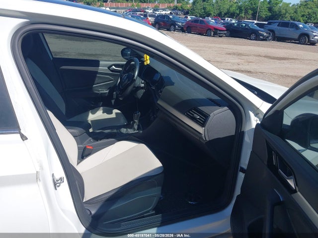 Продажа на аукционе авто 2021 Volkswagen Jetta 1.4t R-line/1.4t S, vin: 3VWN57BU4MM095324, номер лота: 45197041