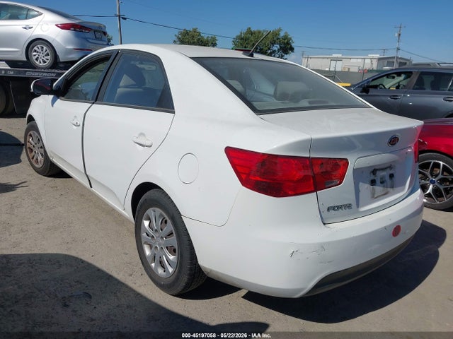 2010 Kia Forte Lx მანქანა იყიდება აუქციონზე, vin: KNAFT4A23A5080503, აუქციონის ნომერი: 45197058