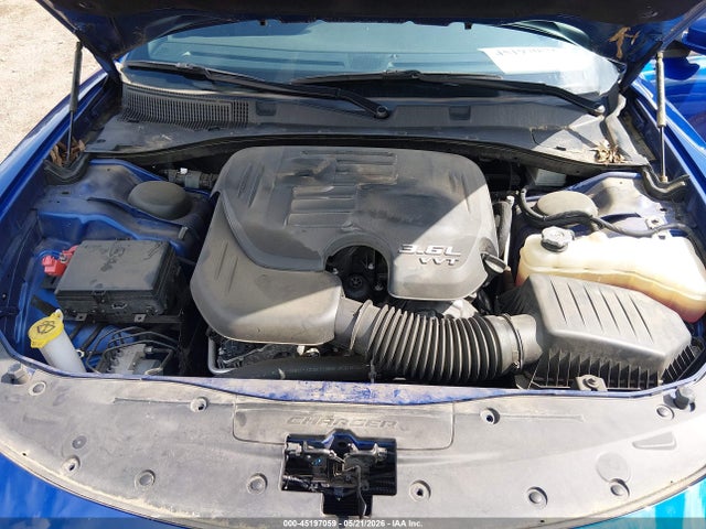 2C3CDXBG0LH195364 Dodge Charger Sxt Rwd