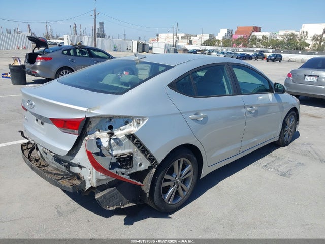 2017 Hyundai Elantra Se მანქანა იყიდება აუქციონზე, vin: 5NPD84LF3HH006018, აუქციონის ნომერი: 45197086