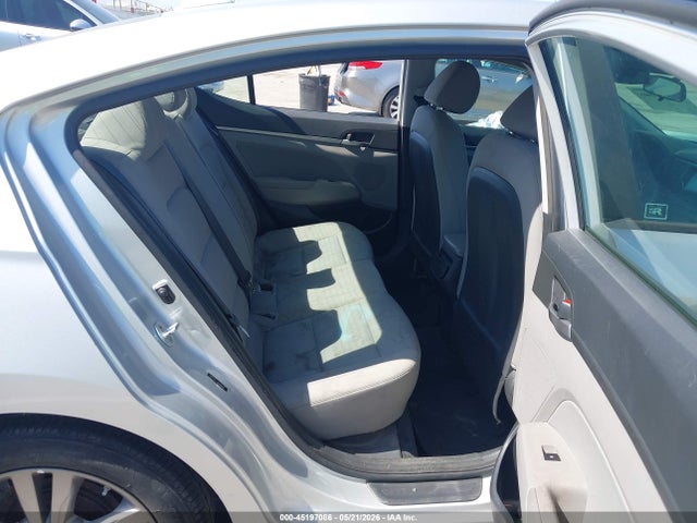 2017 Hyundai Elantra Se მანქანა იყიდება აუქციონზე, vin: 5NPD84LF3HH006018, აუქციონის ნომერი: 45197086