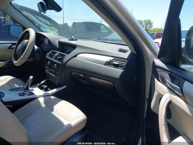45197094 :رقم المزاد ، 5UXWX5C57BL713312 vin ، 2011 Bmw X3 Xdrive28i مزاد بيع